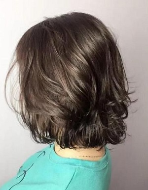 2020年较火发型 2020卷发发型有哪些