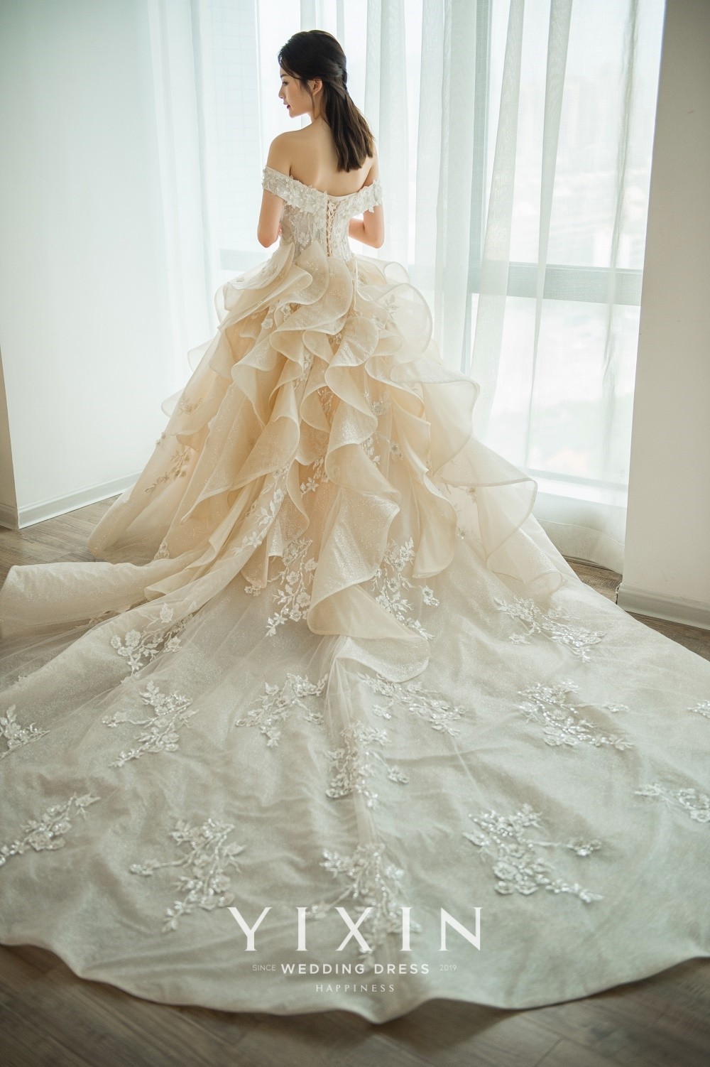 穿上婚纱的优美句子 