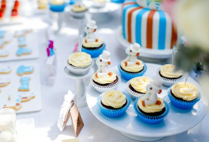 女儿百日宴答谢宴致辞简短 百日宴答谢宴致辞幽默