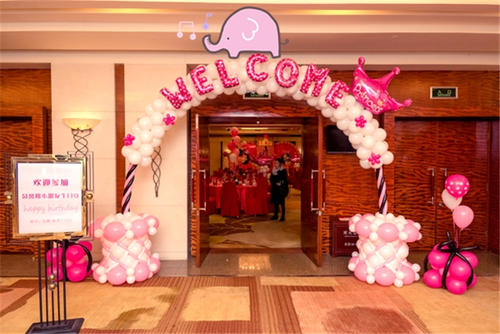 宝宝生日快乐朋友圈