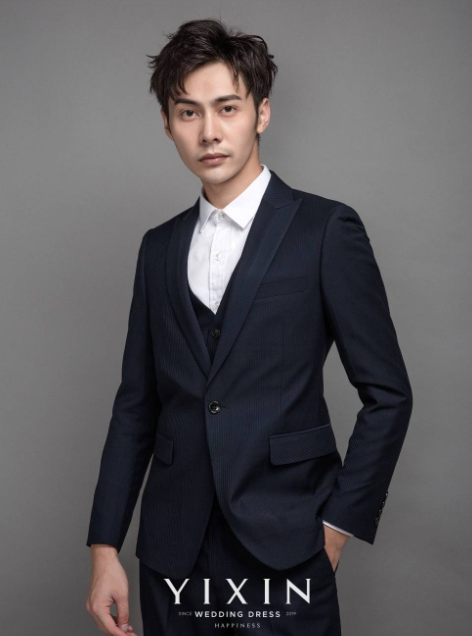 参加婚礼男的穿啥 男生参加朋友婚礼穿着推荐