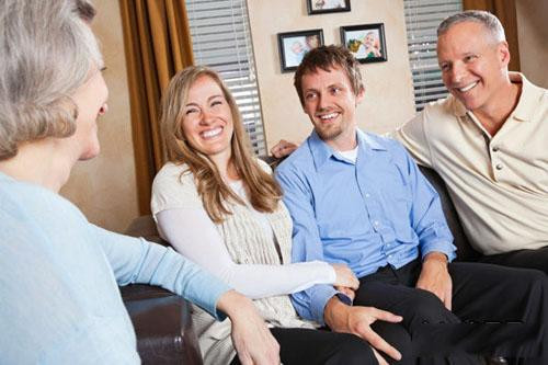 和亲家敬酒怎么说 会亲家酒桌上怎么说