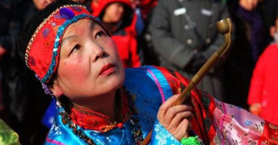 给媒人的红包一般多少 包给媒人的红包要多少