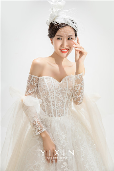 婚礼跟妆什么价格