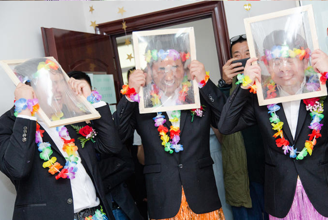 伴娘如何整新郎