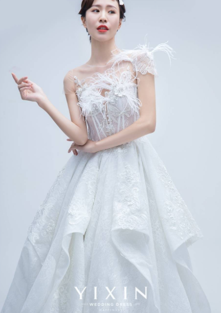 西式婚礼服装图片