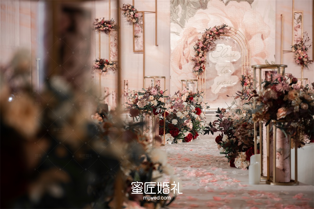 新郎父亲婚礼幽默致辞 新郎父亲婚礼致辞精选