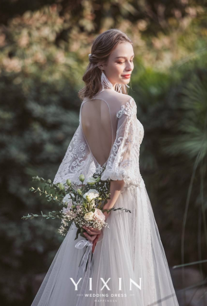 2019年新兴婚纱头饰造型 较新新娘头饰推荐