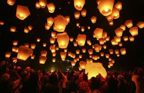 元宵节的祝福语八个字