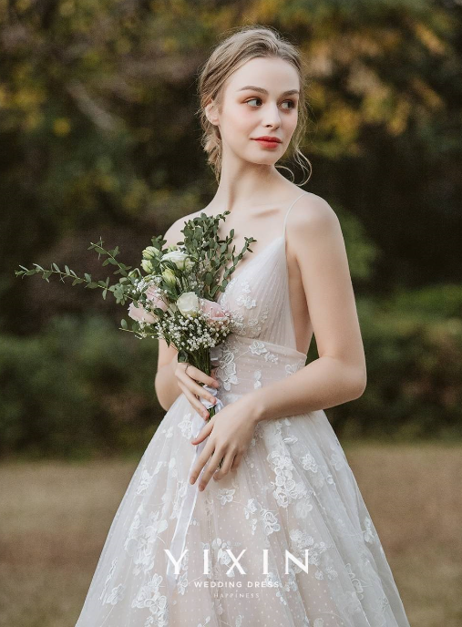 婚纱如何选更合适 仙气满满婚纱图片欣赏