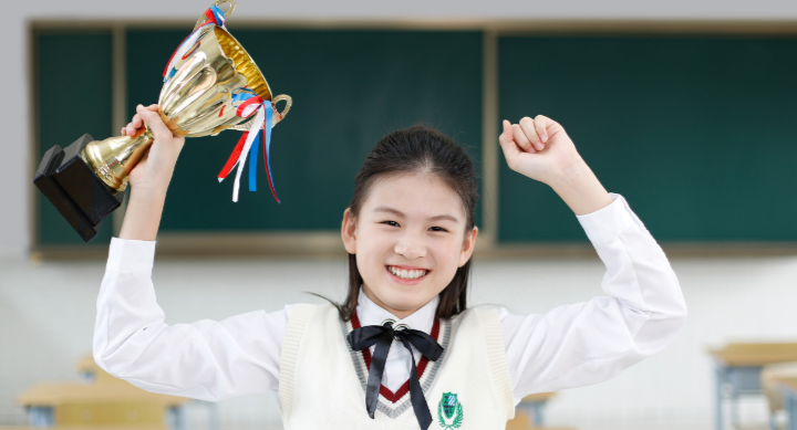 妈妈刚生孩子怎么报喜 鼠宝宝微信报喜