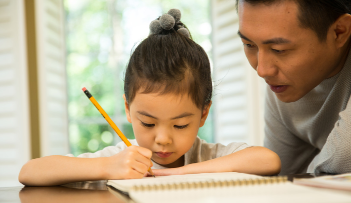 孩子满月朋友圈