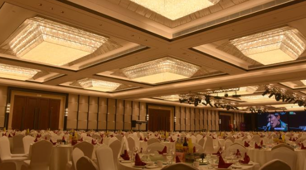 在长沙办满月什么酒店好 在长沙选什么酒店办满月酒好