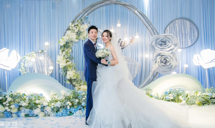 抖音发婚纱的句子