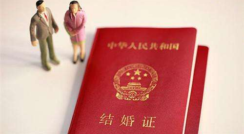 晒结婚证简单说说 