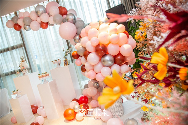 因为疫情改婚期有什么忌讳