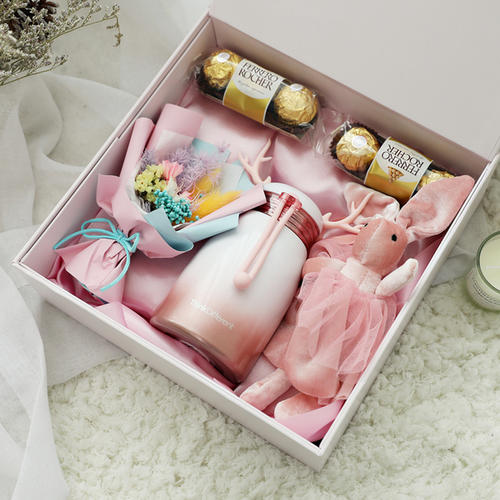 朋友结婚该怎么挑礼物 送什么礼物比较合适