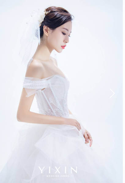 准妈妈新娘穿什么婚纱好 