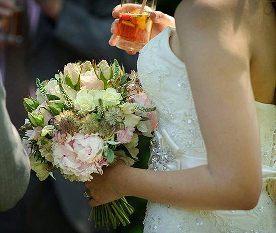 可以在国外拿结婚证吗