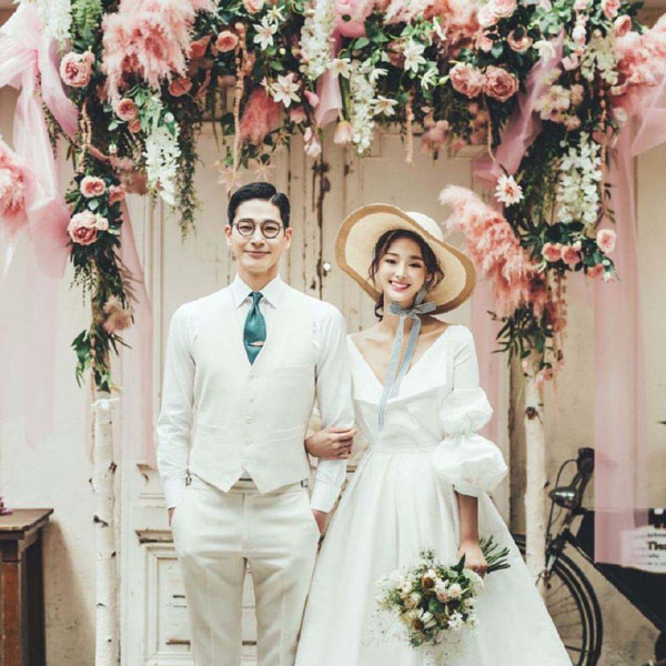 创意婚纱照姿势有哪些 创意婚纱照风格