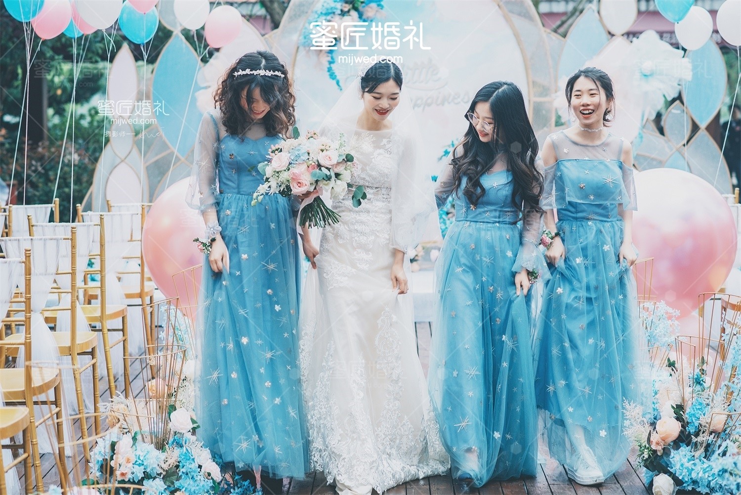 婚纱摄影评论100字