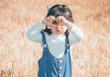 小公主发型扎法 小女孩简易发型教法