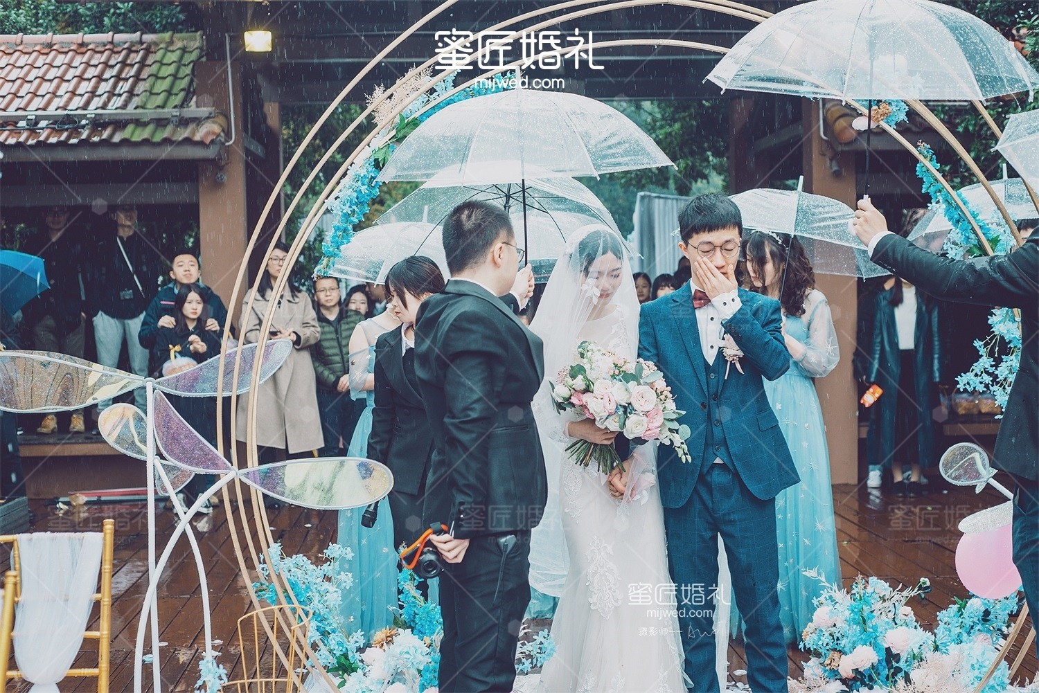 结婚新娘需要在门口迎宾吗