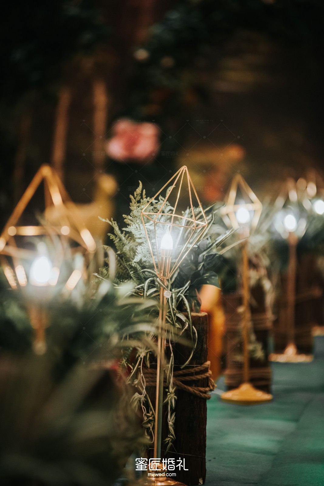 相亲对象一次微信怎么开头聊天 相亲后互加了微信聊啥