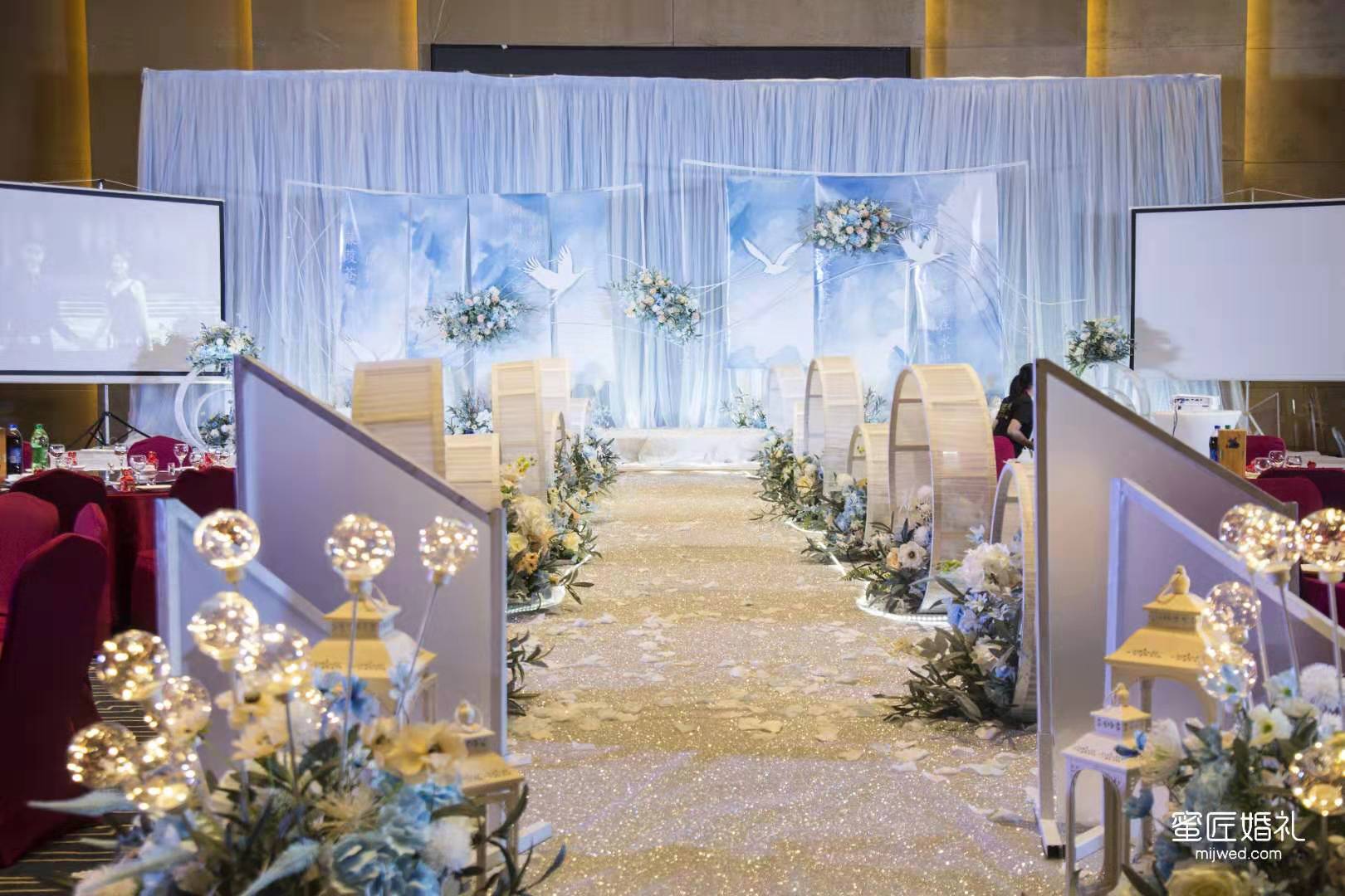 婚礼祝福语简短四字 婚礼祝福语简短诗意