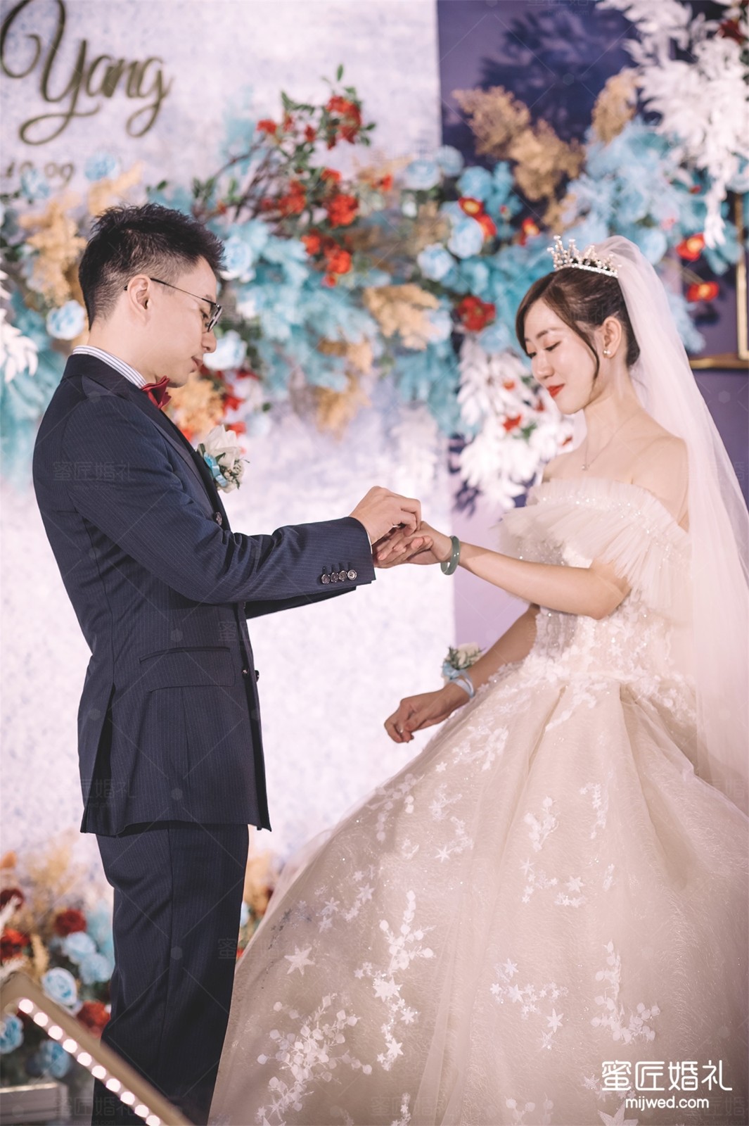 结婚戒指怎么戴