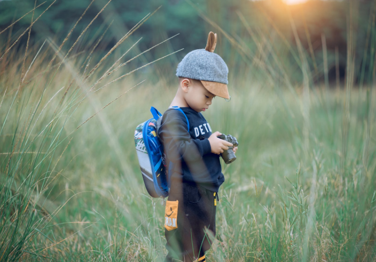 婴儿吐奶严重怎么办 宝宝吐奶严重怎么办
