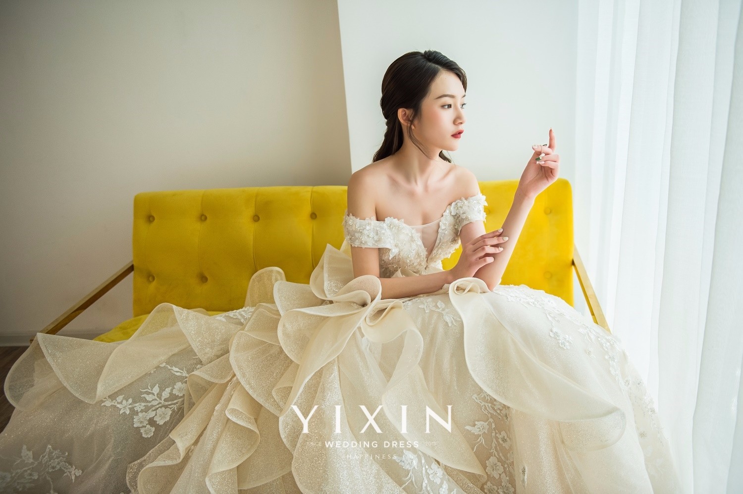 旗袍怎么搭配才精致好看 旗袍怎么搭配好看