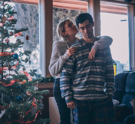 婚前晒幸福朋友圈