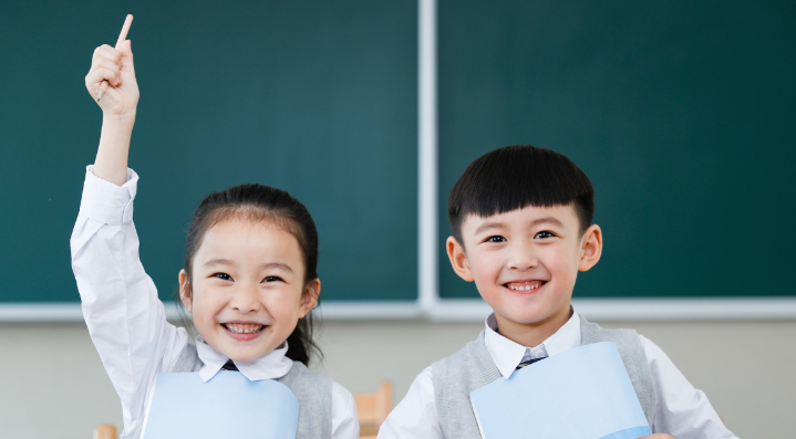 夸奖孩子进步的话 