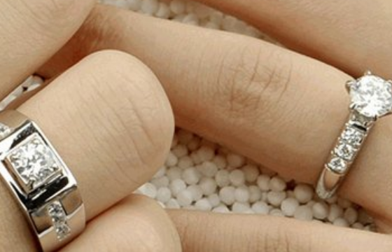 戒指刻字刻什么好