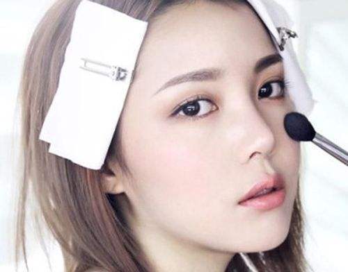 学生化妆的正确步骤顺序