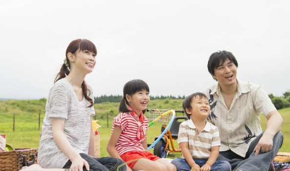 陪孩子在一起幸福句子 陪孩子在一起朋友圈怎么写