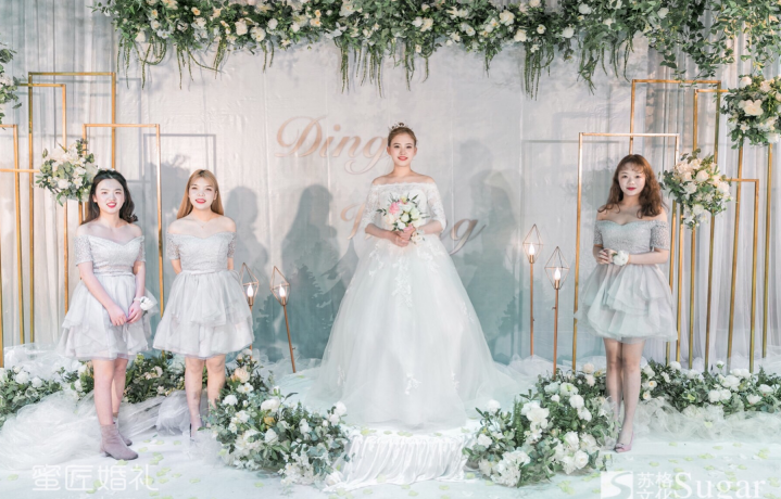 自己结婚发朋友圈的句子 自己结婚发朋友圈的说说