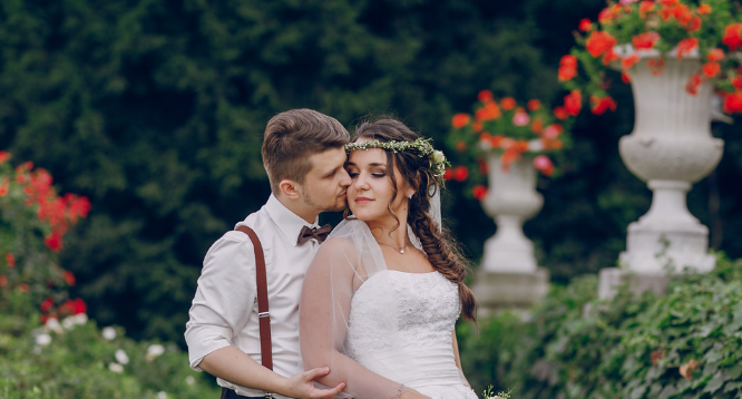 情侣低调撒狗粮句子 