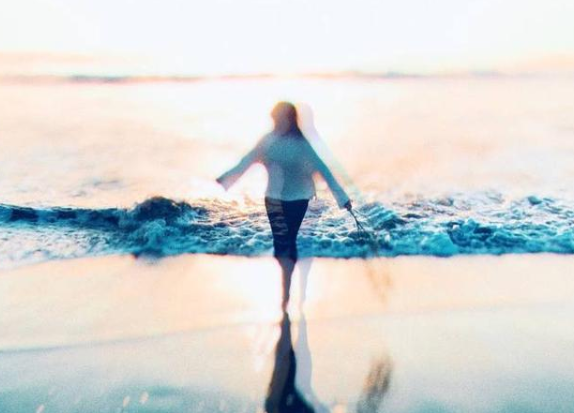  让人心碎的伤感句子