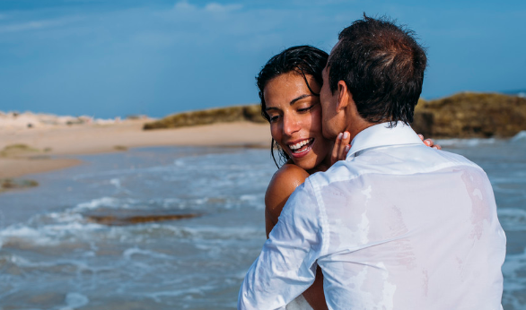 没到法定年龄结婚会罚款吗