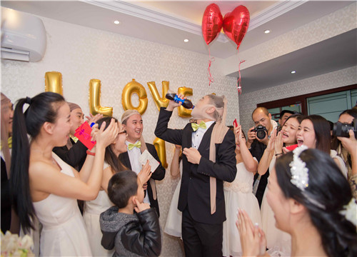 结婚当天新娘怎么坐福