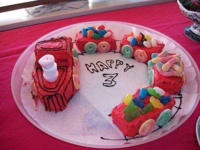 宝宝3岁生日蛋糕写啥
