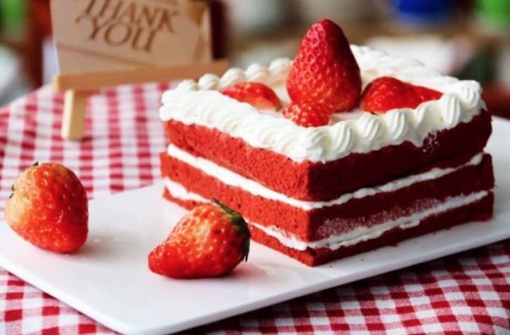 小孩生日蛋糕写8个字