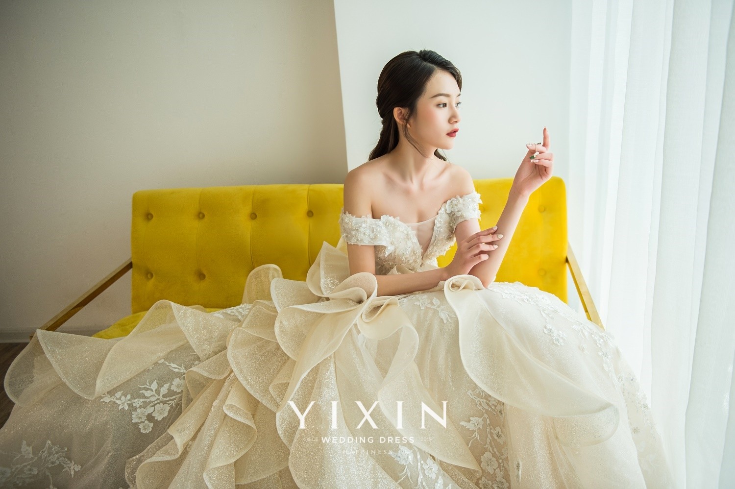 选婚纱店需要注意什么