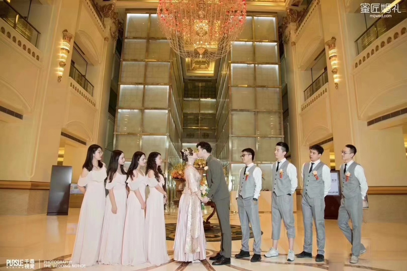 伴娘衣服谁买 结婚伴娘的衣服谁买