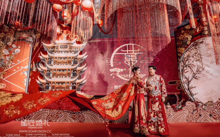 浪漫婚礼现场布置图片