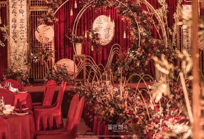 一万的婚庆效果 一万左右的婚庆现场布置效果