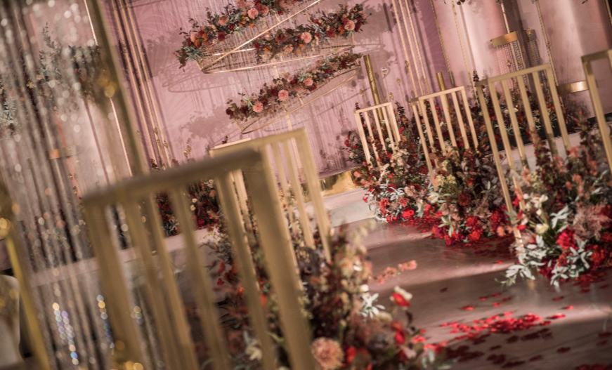 奢华婚礼布置现场图片 豪华婚礼布置效果图片