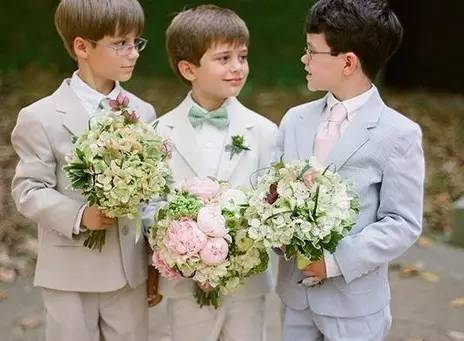 儿童参加婚礼衣服